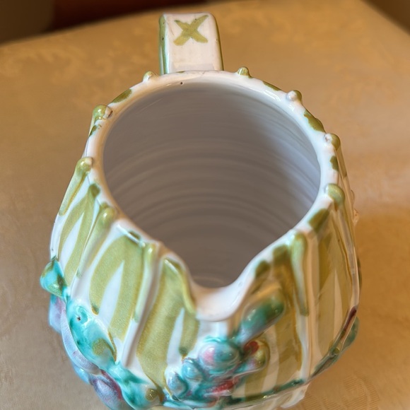 Vintage Italian Majolica pottery pitcher with handle, hand signed and numbered - Picture 11 of 14